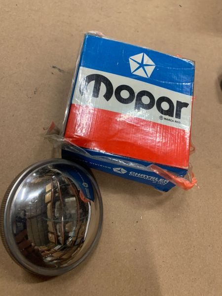 MOPAR FILLER CAP 3822367, 4031453, 2930-01-010-6122 NOS