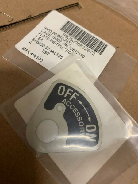 2.5 TON INSTRUCTION PLATE 10872190, 9905-00-862-2672 NOS