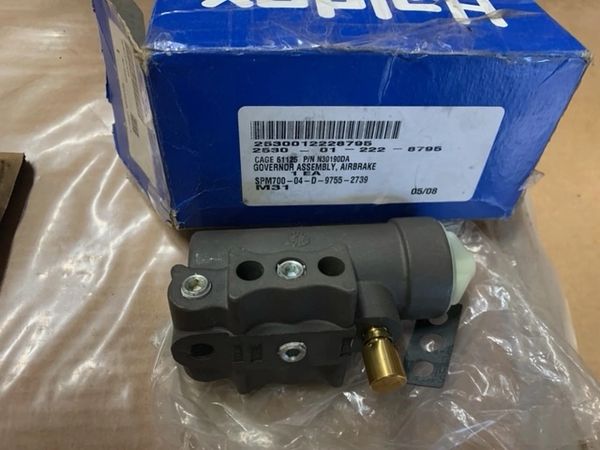 HALDEX AIR BRAKE GOVERNOR N30190DA, 2530-01-222-8795 NOS