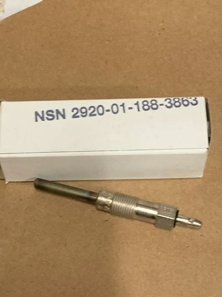 M998 GLOW PLUG 12338771, 2920-01-188-3863 NOS