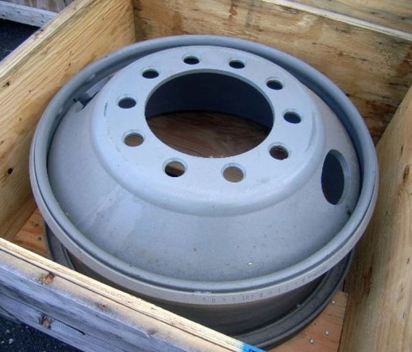 M915 SERIES WHEEL MA363-20001, 2530-01-090-5963 NOS