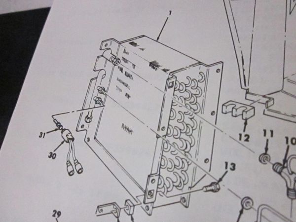 M998 HUMMER REFRIGERATION EVAPORATOR COIL 5741479 NOS