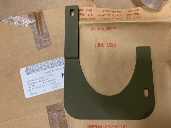 M35 TURBO EXHAUST COVER PLATE 11677063, 5340-00-054-3173 MILITARY NOS