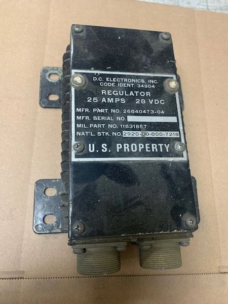 M151 M35 SERIES 28 AMP VOLTAGE REGULATOR 11631857, 2920-00-800-7218 USED