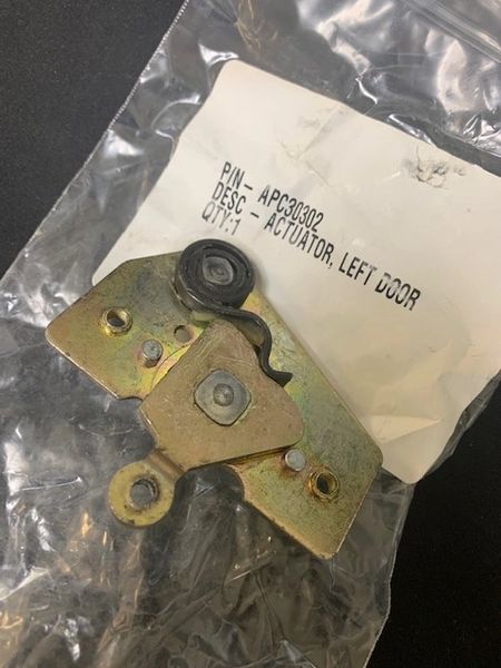 FMTV ACTUATOR, LH DOOR APC30302, 3040-01-528-1634 NOS