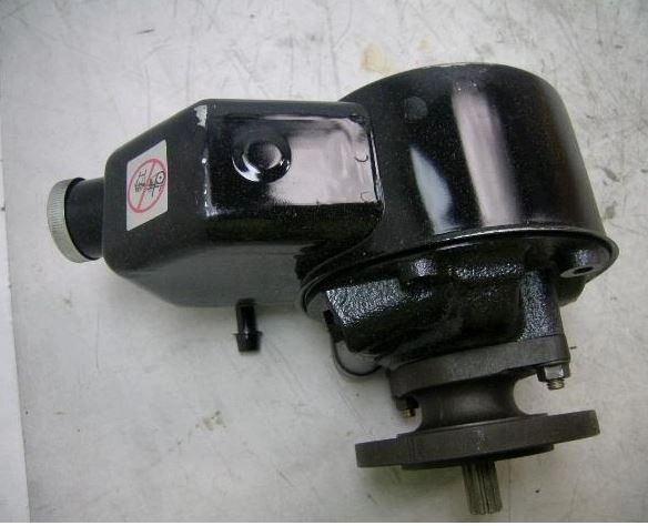 M915 SERIES POWER STEERING PUMP MD253-20001, ER15867-1, 2530-01-074-2917 NOS