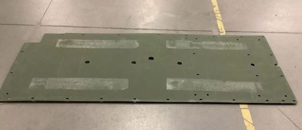 M1070 CAB BODY PANEL 1948440W, 2510-01-356-2688 NOS