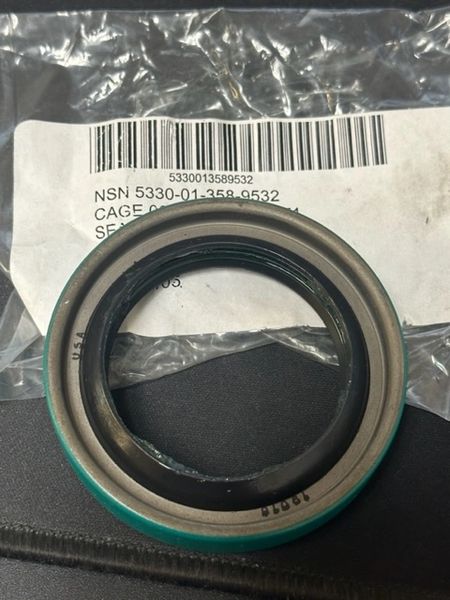 M998 ENCASED SEAL 5938609, 5330-01-358-9532 NOS