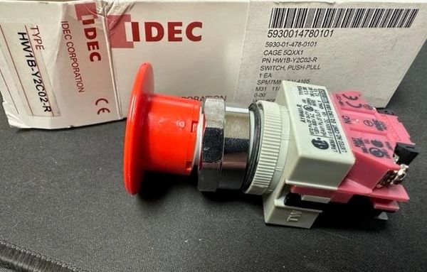 3 KW GEN PUSH PULL SWITCH HW1B-Y2C02-R, 98-19540, 5930-01-478-0101 NOS