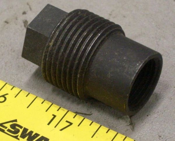 M998 CLUTCH ADAPTER NUT 12469495-1, 600640, 5342-01-491-2148 NOS