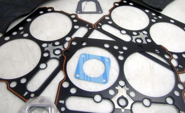 60KW GEN GASKET SET 4036897, 74062785, 4062785, 70277414, 5330-00-001-4947 NOS