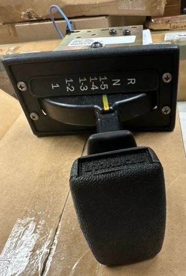 5-TON TRANSMISSION CONTROL 12302609, 11669344, 55303-2342, 2520-01-090-7633 NOS