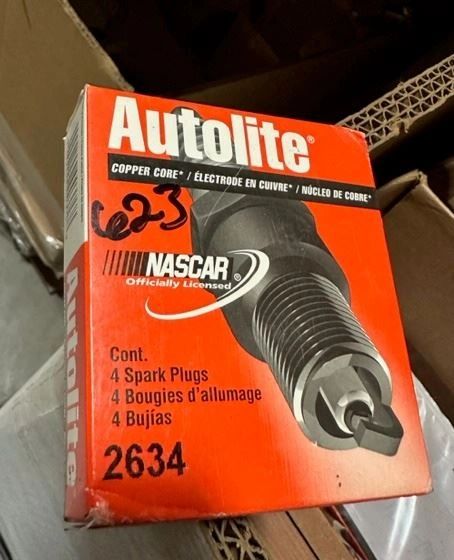 4 AUTOLITE SPARK PLUGS 2634 NOS