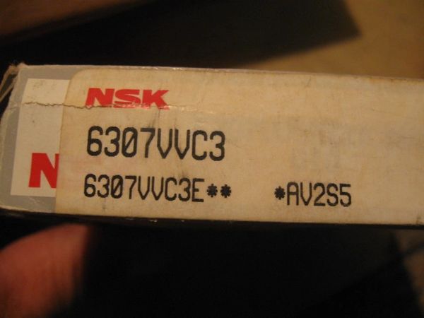 NSK BEARING 6307VVC3 NOS