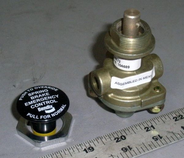 5 TON VALVE 104689, 11669472, 102837, 117068, 120202, 4820-01-114-7539 NOS