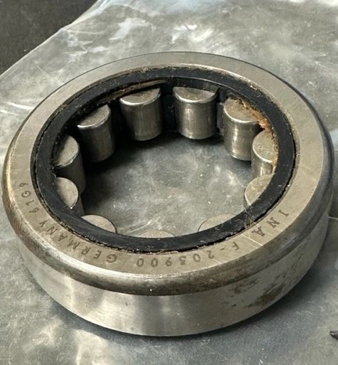 BEARING INA F-203900 NOS