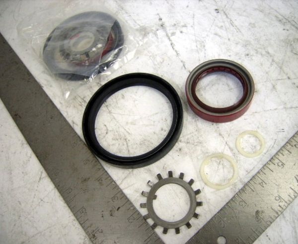 M998 GEARED HUB MODIFICATION KIT 2940L0013, 2590-01-523-1657 NOS