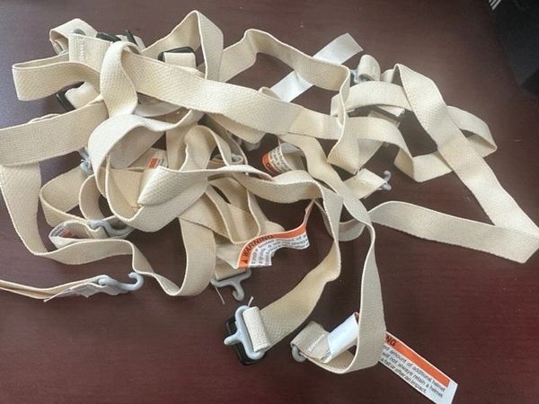 25 CHIN STRAPS, 20" ADJUSTABLE, ES-42, 8415-01-016-8034 NOS