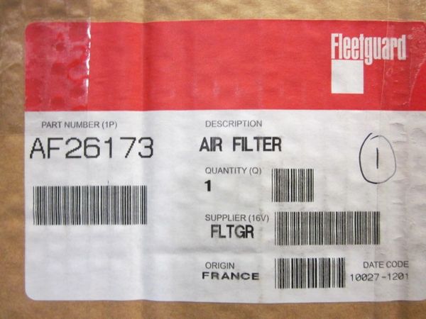 FLEETGUARD AIR FILTER AF26173, 2940-01-647-3032 NOS