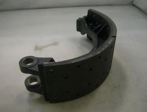 BRAKE SHOE 1876327, 1356585, 2G5719, 2J0037, A11-3722-B210, 2530-01-056-6523 NOS