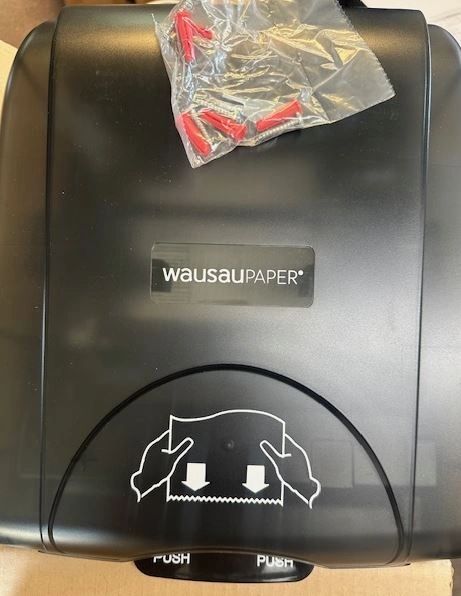 WAUSAUPAPER 86800 HANDS FREE PAPER TOWEL DISPENSER NEW