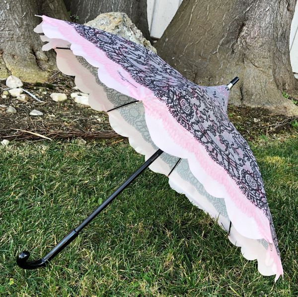 Chantal Thomass Umbrella - Soft Pink Printed Lace - Parasol Size - Handmade In France - Waterproof And SPF 50+