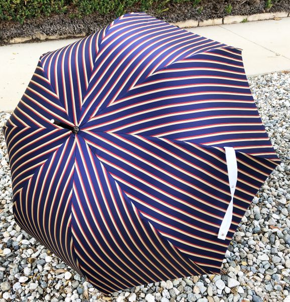 Man Stripes by Guy de Jean - Le Parapluie Francais® Anti-UV Umbrella - Made by hand in France - Hazelnut wood handle - Auto open