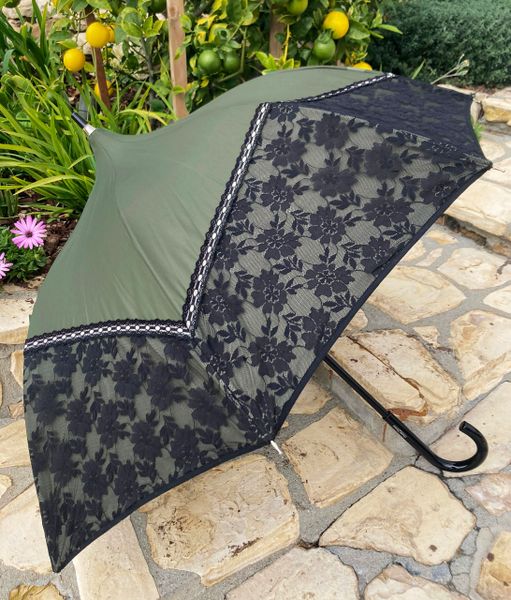 Chantal Thomass Umbrella - Promenade in olive green and black lace - Handmade in France - For rain or shade - Anti UV treated fabric