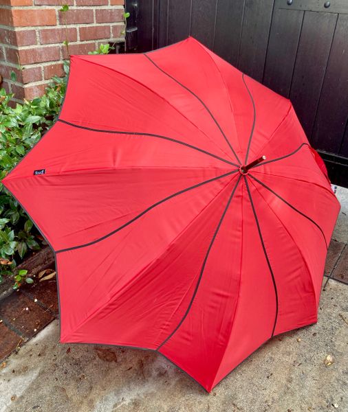 Red/black trim swirl umbrella parasol - Waterproof