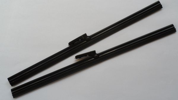 Land Rover Series 3, Pair of Flat Front 10" Wiper Blades - PRC1330F