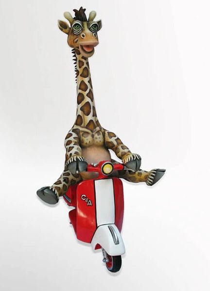 Giraffe on Vespa