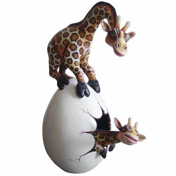 Giraffe Maternal Egg - Large