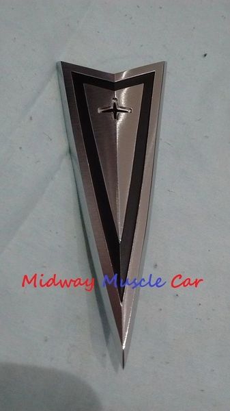 1965 65 Pontiac GTO Lemans Tempest hood ornament emblem