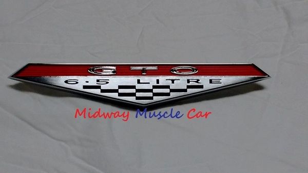 64 65 66 67 68 Pontiac GTO front fender side 6.5 litre gto emblem