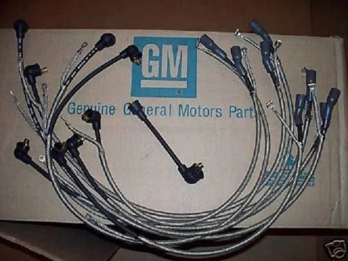 3-Q-65 dated plug wires 66 Chevy Corvette 427 & radio 1966 vette vet Chevrolet