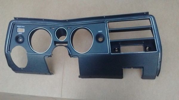 1969 69 Chevy Chevelle Dash instrument carrier panel bezel assembly with A/C