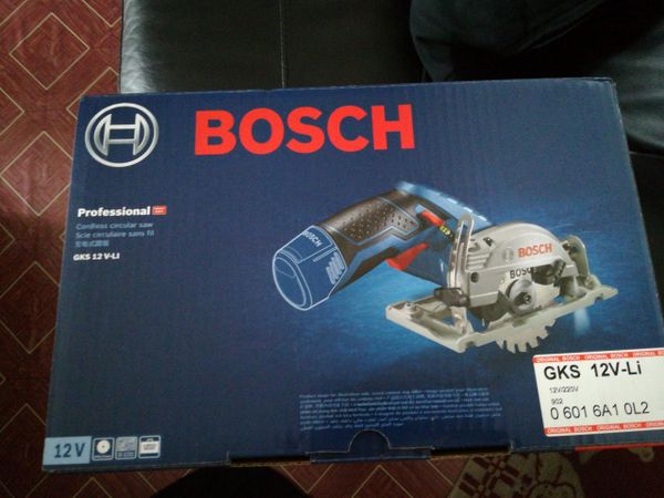 Bosch GKS 10.8V-LI 12V Pro Cordless Circular Universal Saw Bare Tool 