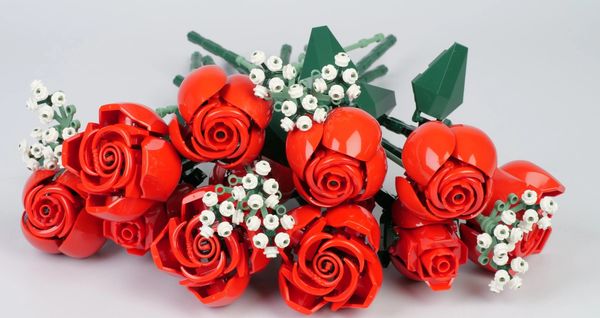 LEGO® 10328 Bouquet of Roses