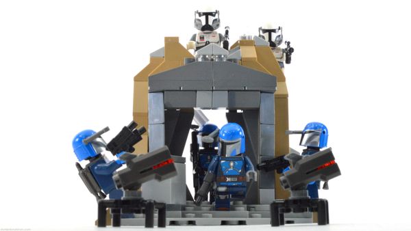 75373 Ambush on Mandalore™ Battle Pack