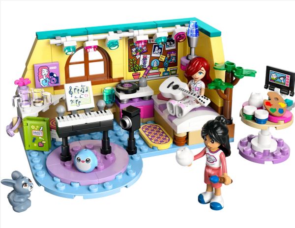 42647 Paisley's Room