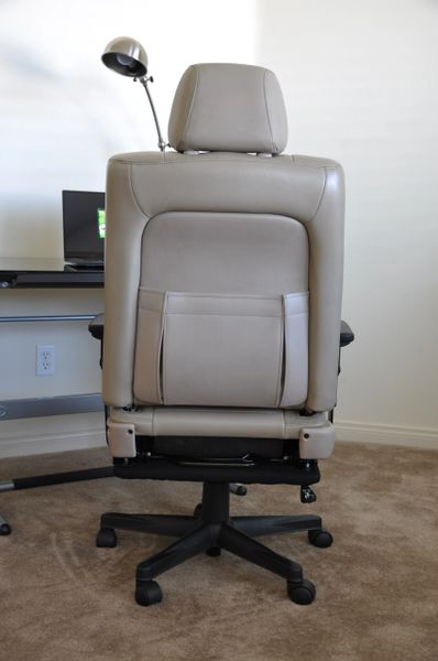 Lexus best sale gaming chair