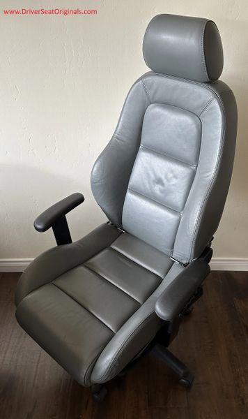 Audi TT Leather Office Chair - Aviator Gray