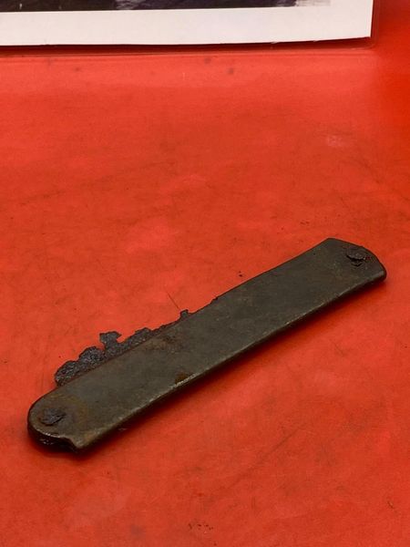 German crew mans razor brass handle with rusted blade it was recovered from U-Boat U534 which was sunk on the 5th May 1945 by RAF Bombers