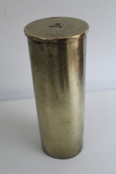 Super rare Austrian 1938 brass case for the 8cm M16/33 field gun