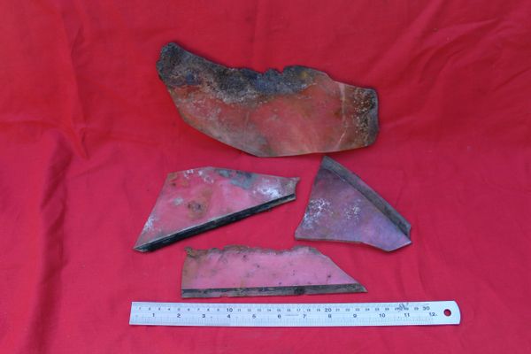 rare cockpit perspex remains from window on German Junkers ju88A-1 bomber of 8/lLG1,shot down during attack on Andover it crashed at Sidlesham at 4.35pm on the 13th August 1940 during battle of Britain