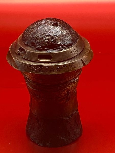 Fantastic German GrZ 04 Artillery shell fuse 45 mm percussion fuse-detonator, double effect with delay or without delay, initial model 1904 and 1914 modification dated 1916 used on high explosive and false head high explosive shells, smoke and gas shells