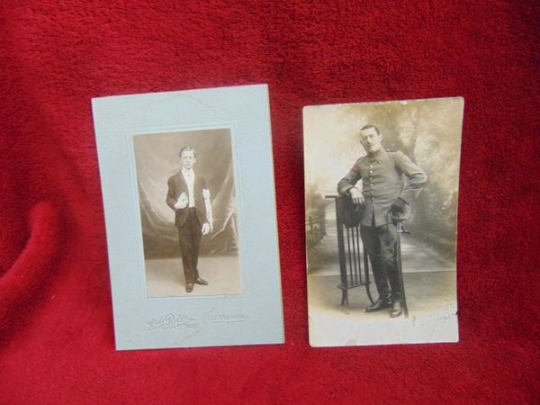 Original ww1 pair of photos for French soldier