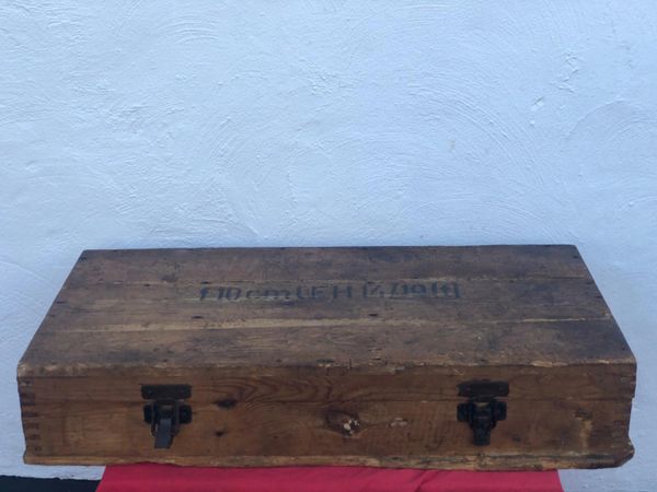 Very rare Czechoslovakian wooden ammunition crate made under German control for the German Army fired by VZ/1419 field gun it carried 3 rounds of ammunition dated 1944 found in Dieppe originally used in the Normandy campaign in the summer of 1944