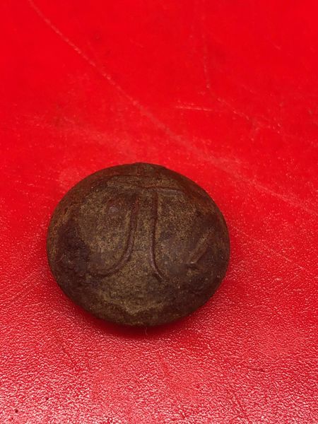 Rare type of German Krigsmarine costal artillery soldiers brass jacket button pre war type nice condition semi-relic recovered from the Atlantic wall defence system near the port of Saint Malo in France August 1944 battle