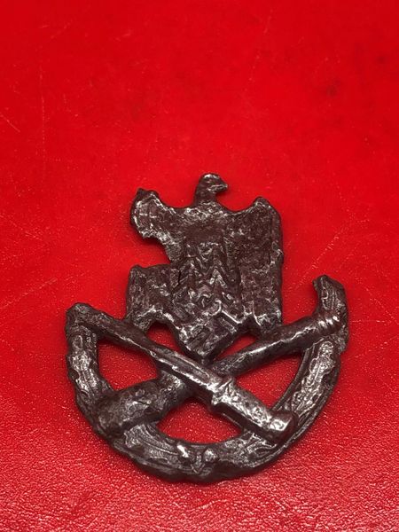 German General assault badge, nice cleaned relic recovered in the area of the village of Marinovka which was defended by the 297th Infantry Division during the battle of 1942-1943 at Stalingrad in Russia.